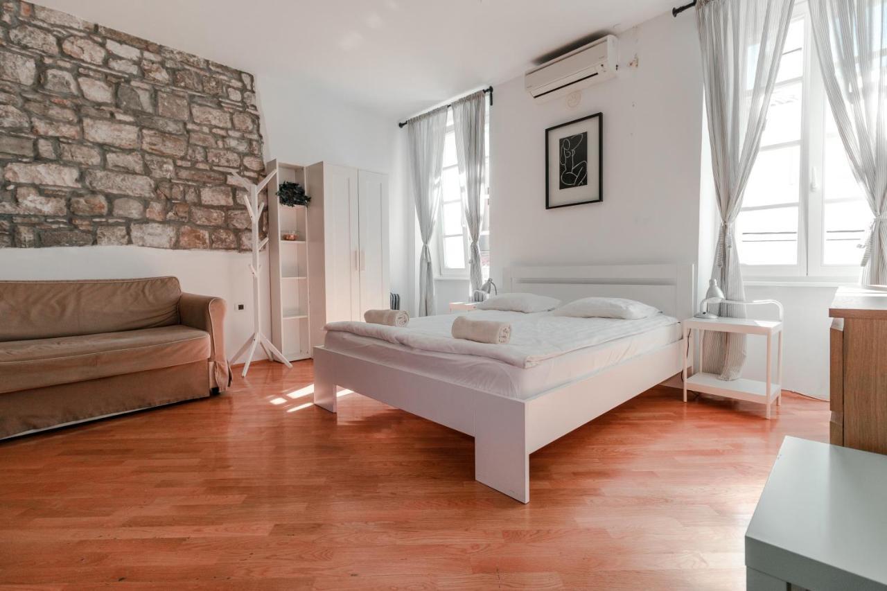 Apartments Music House Piran Buitenkant foto